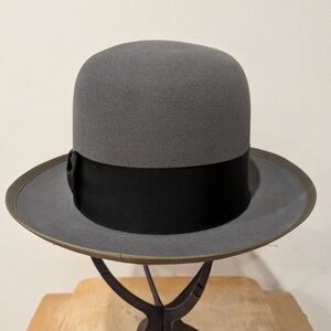 Classic Gray Fedora Hat. Royal Beaver. Capelli Exclusive. NWOT.